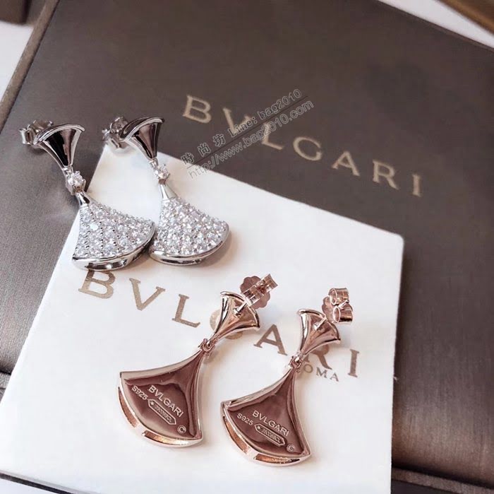 Bvlgari飾品 寶格麗Diva系列 大號裙子扇形耳釘  zgbq3048